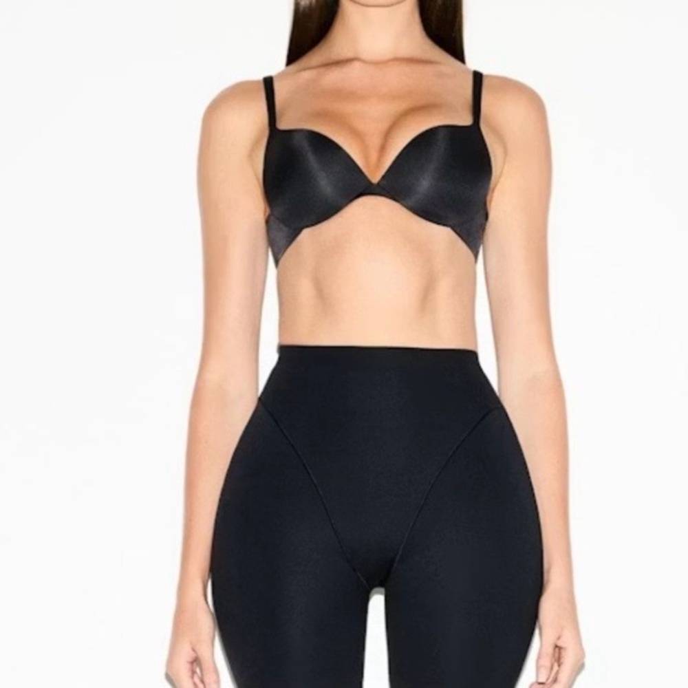 SKIMS BUTT AND HIP SHAPEWEAR LARGE